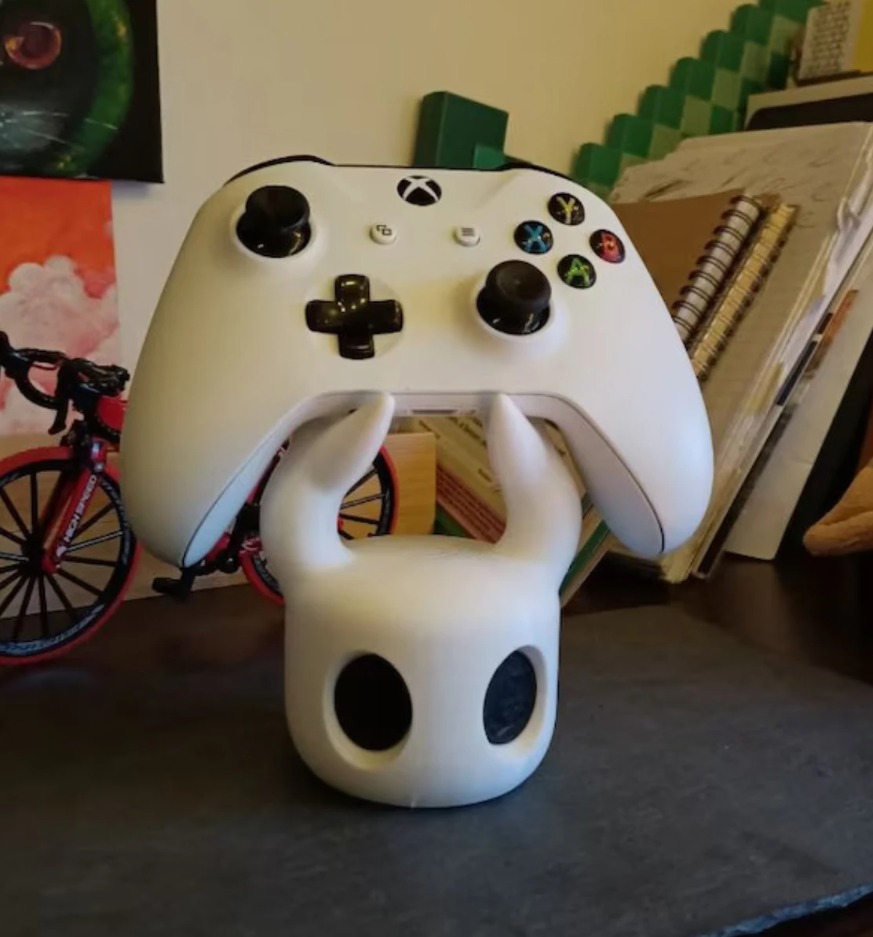 Gaming Controller Ghost Displa - Gaming Console Design recensione e prezzo